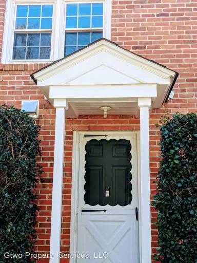 Main picture of 622 Hillcrest St
