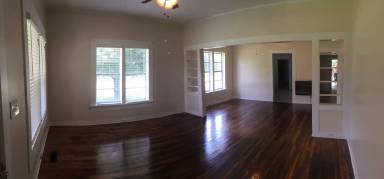 Main picture of 418 Park Rd