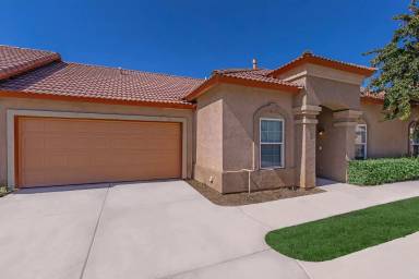 Main picture of 630 Jasmine Parke Dr