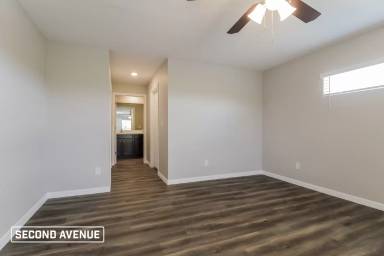 Main picture of 1217 New London St