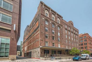 Main picture of 1449 Wynkoop St