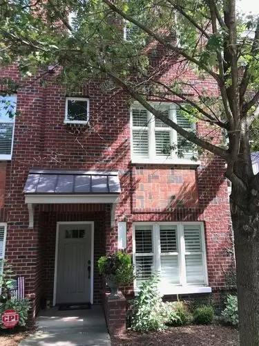 Main picture of 100 N Laurel Ave
