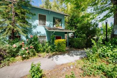 Main picture of 2730 D St