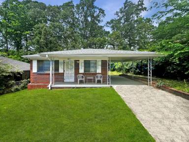 Main picture of 401 Dorsey Rd