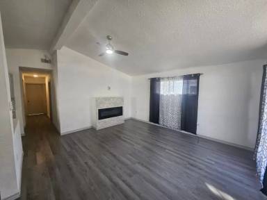 Main picture of 809 Kings Rd