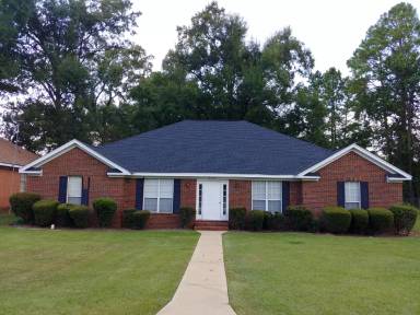 Main picture of 2305-B Old Dominion Road