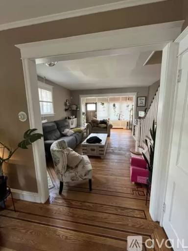 Main picture of 7526 Bingham St