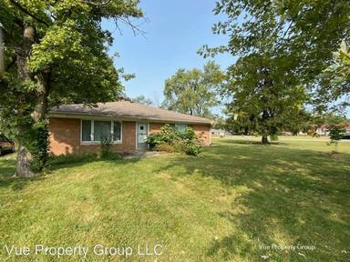 Main picture of 7549 E 10th St
