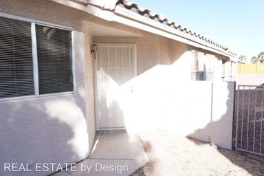 Main picture of 904 Prairie Grass Dr