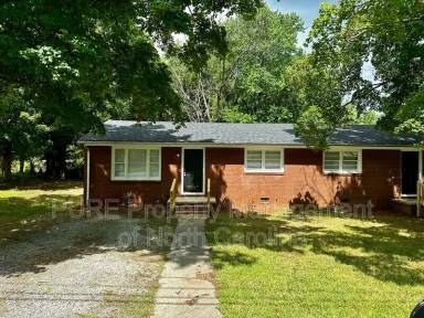 Main picture of 108 Mendota Ave