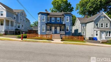 Main picture of 484 Lincoln Pl