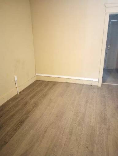 Main picture of 31XX W Euclid Ave