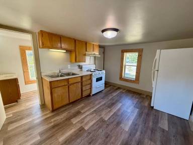 Main picture of 302 N 2nd Ave