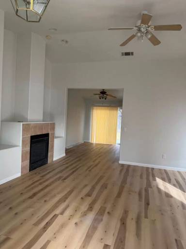 Main picture of 9178 Willowberry Way