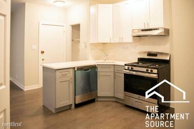 Main picture of 3521-29 N Broadway Apartments