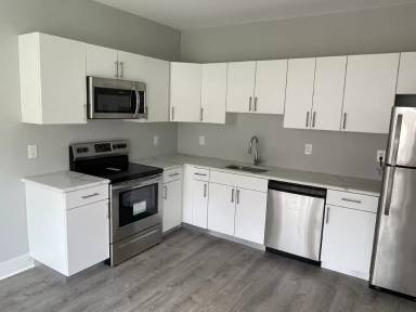 Main picture of 5524 Pulaski Ave