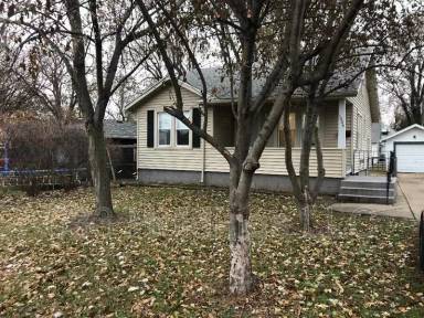 Main picture of 1004 S 12th St
