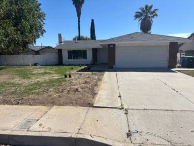 Main picture of 25899 Amapolas St