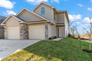 Main picture of 1720 Emily Ln