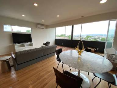 Main picture of 979 Manzanita St