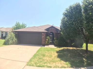 Main picture of 16228 Panther Way