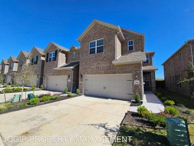 Main picture of 549 Hutchinson Ln