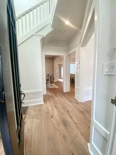 Main picture of 530 24th Ave