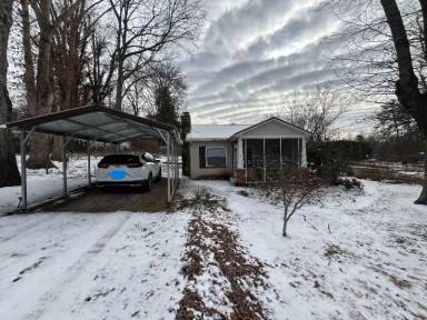 Main picture of 715 Tabor Rd