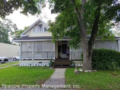 Main picture of 2312 Marion St