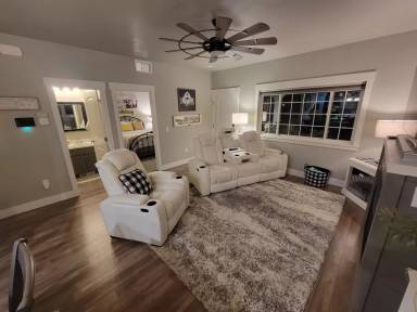 Main picture of 1645 Island View Dr
