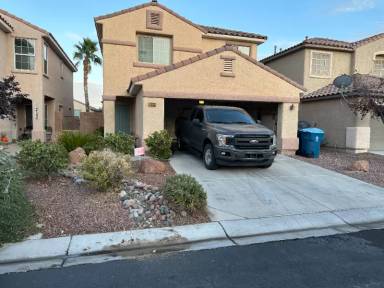 Main picture of 7632 Highland Pony St