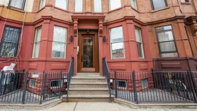 Main picture of 499 Dean St
