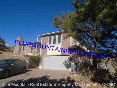 Main picture of 1420 Oak Hills Dr