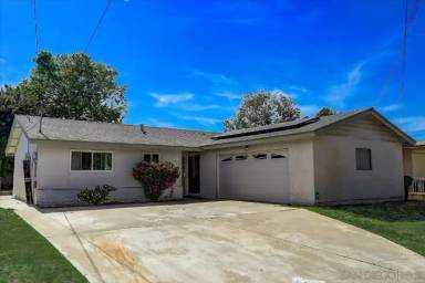 Main picture of 137 Frontier Dr
