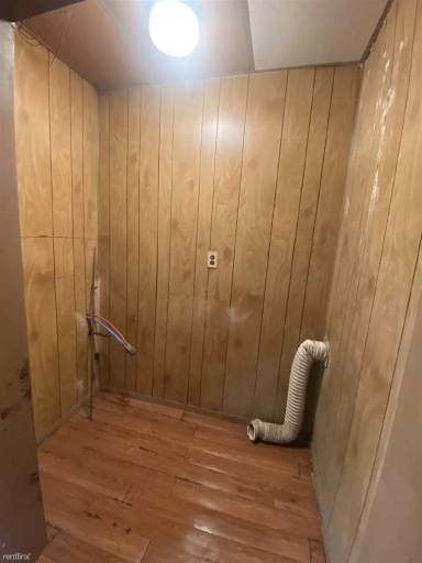 Main picture of 207 Claremont Ave