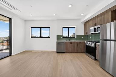 Main picture of 4080 32nd St