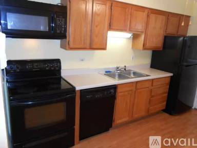 Main picture of 1120 W 18th St