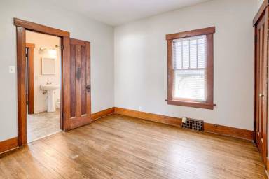 Main picture of 1112 S 22nd St