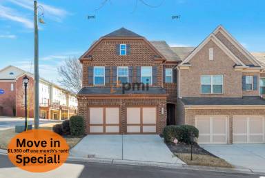 Main picture of 226 Ashley Ln SE