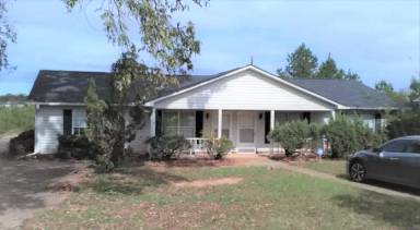 Main picture of 485 Cherokee St