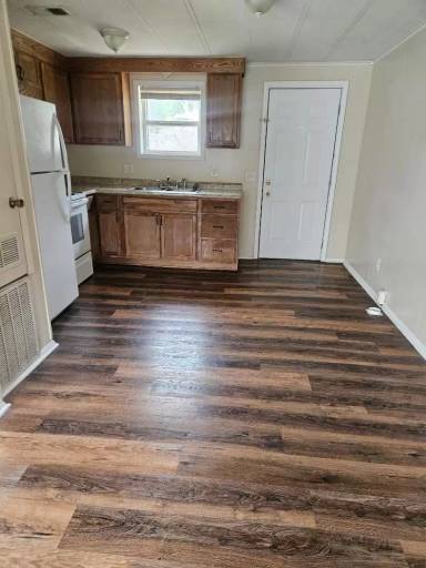 Main picture of Pine Valley Duplexes