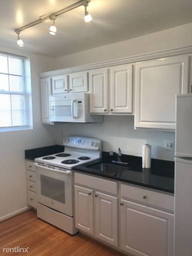 Main picture of 1420 Chapin St NW