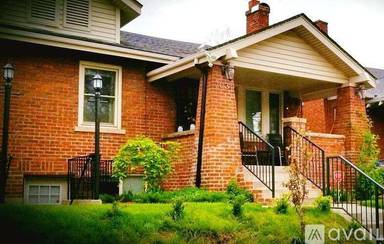 Main picture of 1031 Monroe St