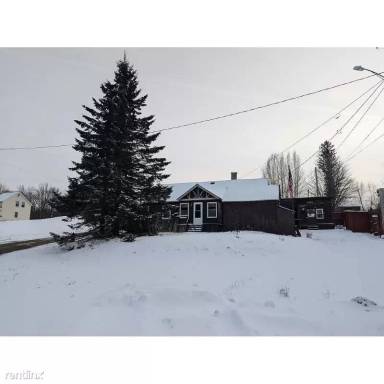 Main picture of 35 Elm St W