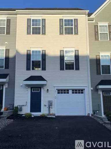Main picture of 41 Boot Ln