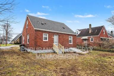 Main picture of 789 Matthews Dr