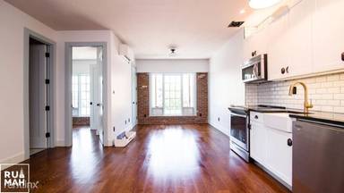 Main picture of 31 Brooklyn Ave