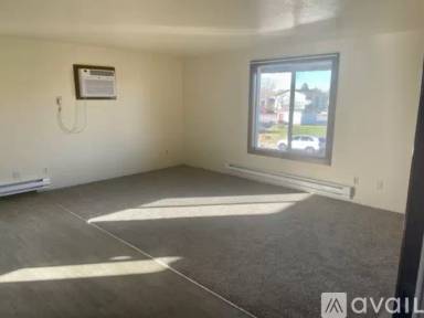 Main picture of 724 W Ruby St