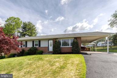 Main picture of 6 Orchard Pl