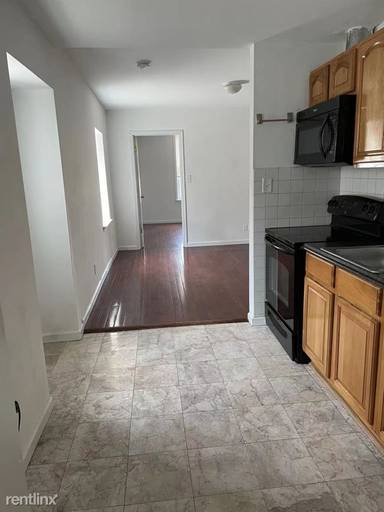 Main picture of 1407 Moore St